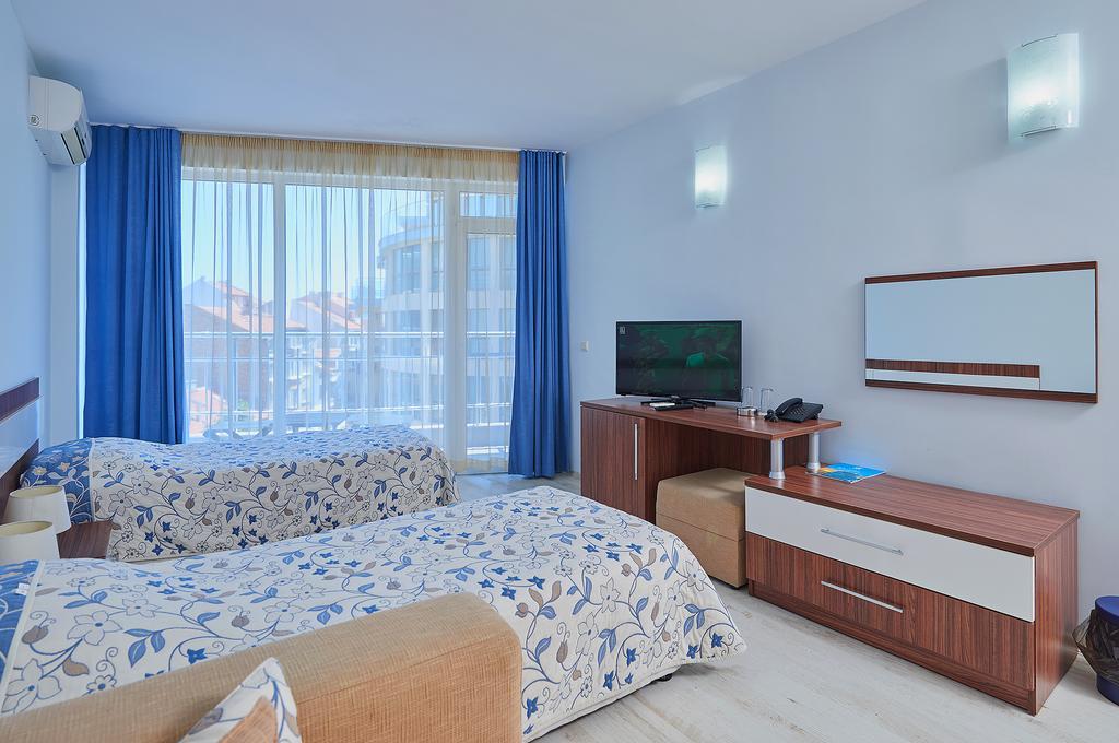 Family Hotel Regata Pomorie Esterno foto